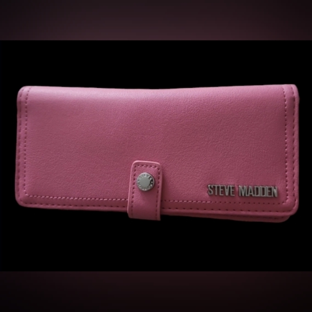 Steve madden wallet - Picture 1 of 2
